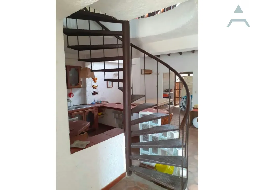 Se vende casa 196m² 2h/2b/1p Rio Chico - 16