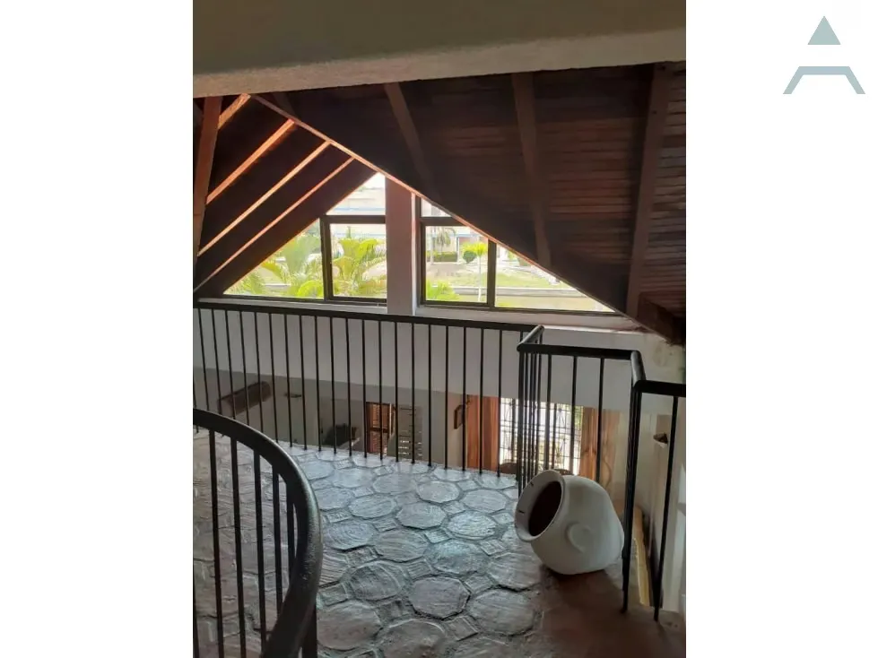 Se vende casa 196m² 2h/2b/1p Rio Chico - 17