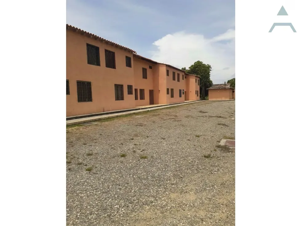 Se vende casa 196m² 2h/2b/1p Rio Chico - 35
