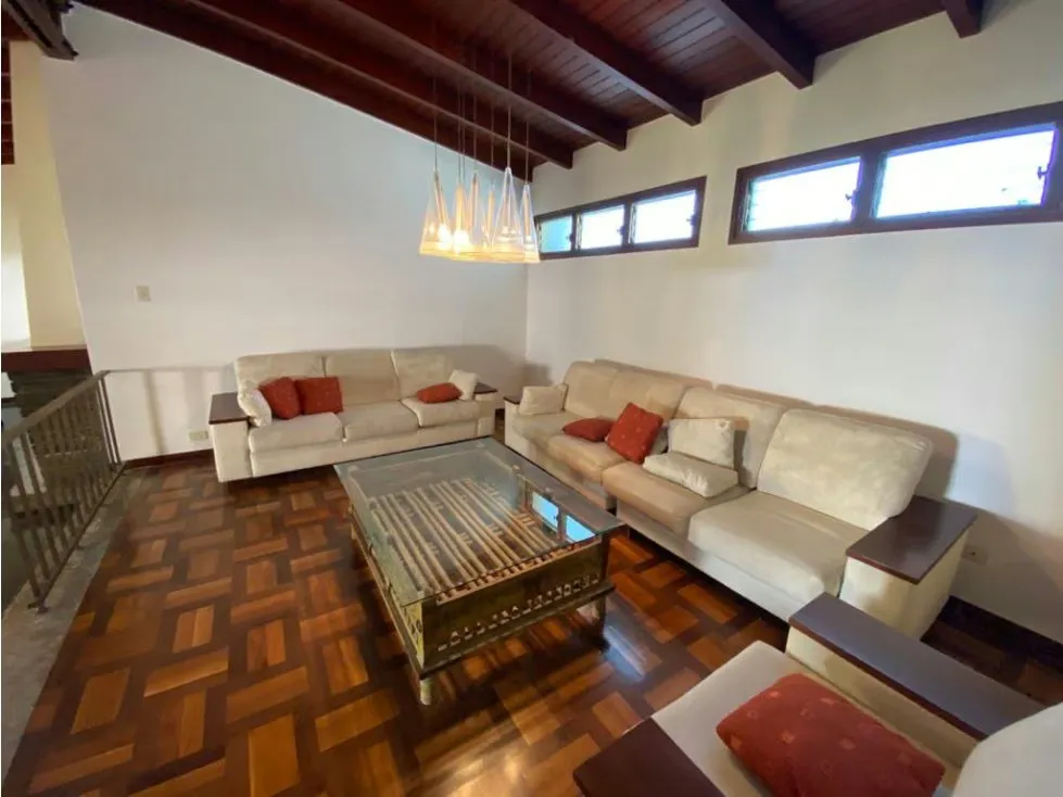 Vendo casa 500mts2 4h+s/4.5b+s/6p Las Marías 0053 - 9