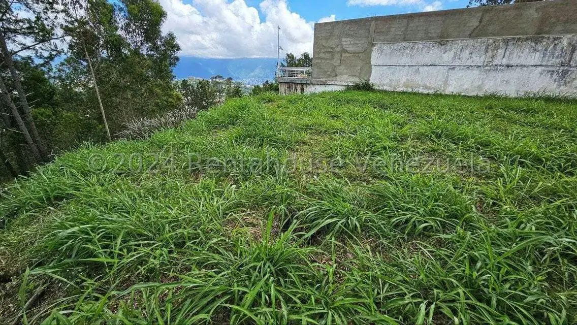 Terreno (Residencial) en Venta en Los Naranjos del Cafetal, Distrito Metropolitano - 5