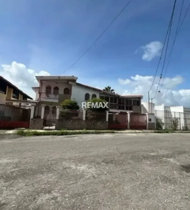 VENDO CASA QUINTA EN ESTE DE BARQUISIMETO