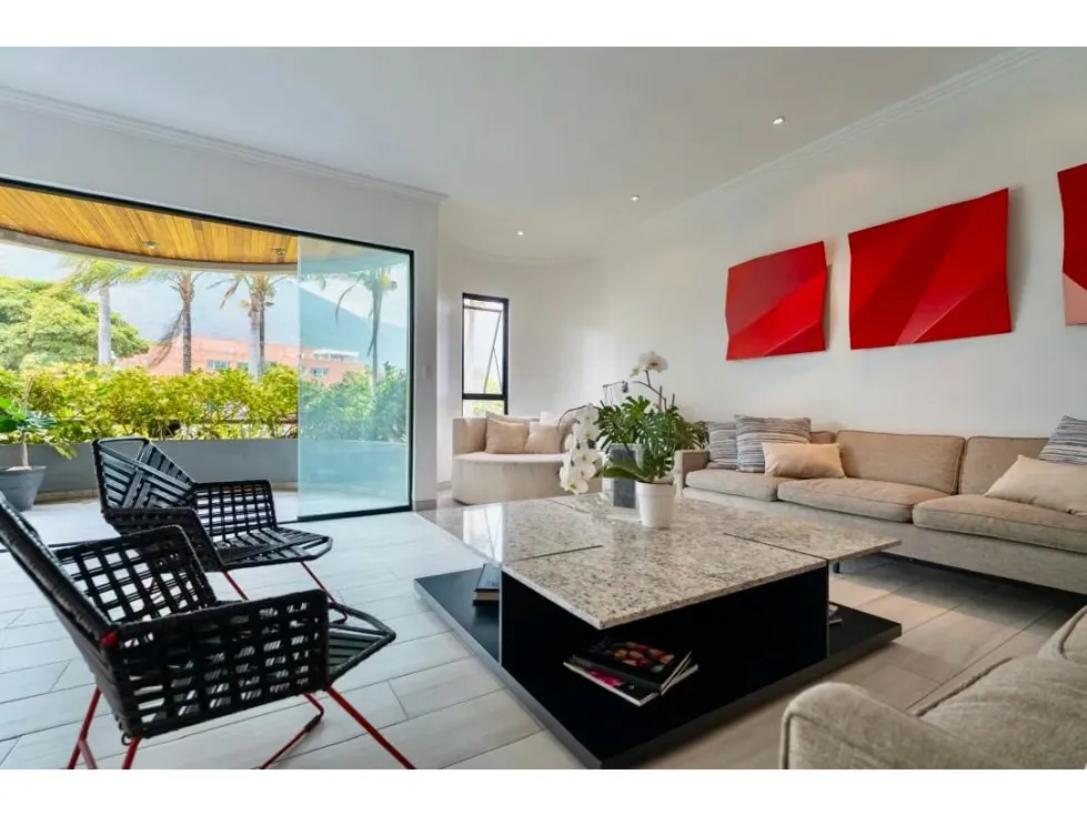 Se vende apto 343m2 3h+s/5b/3p Country Club