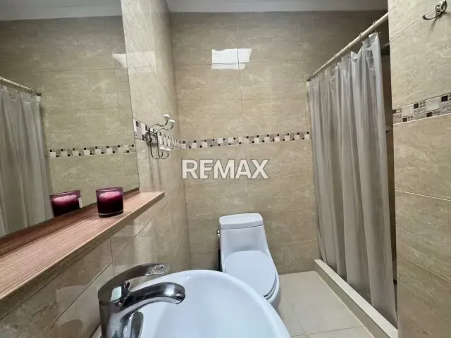 Townhouse en Alquiler. Puerta Maraven - 14