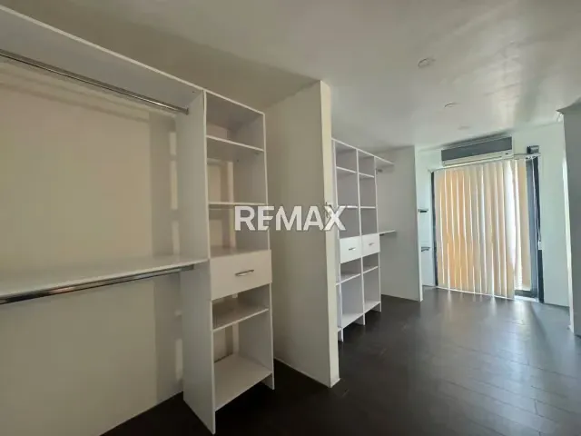 Townhouse en Alquiler. Puerta Maraven - 7