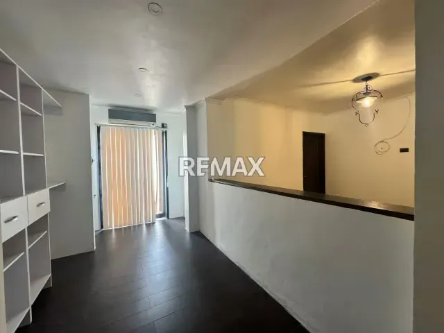 Townhouse en Alquiler. Puerta Maraven - 9