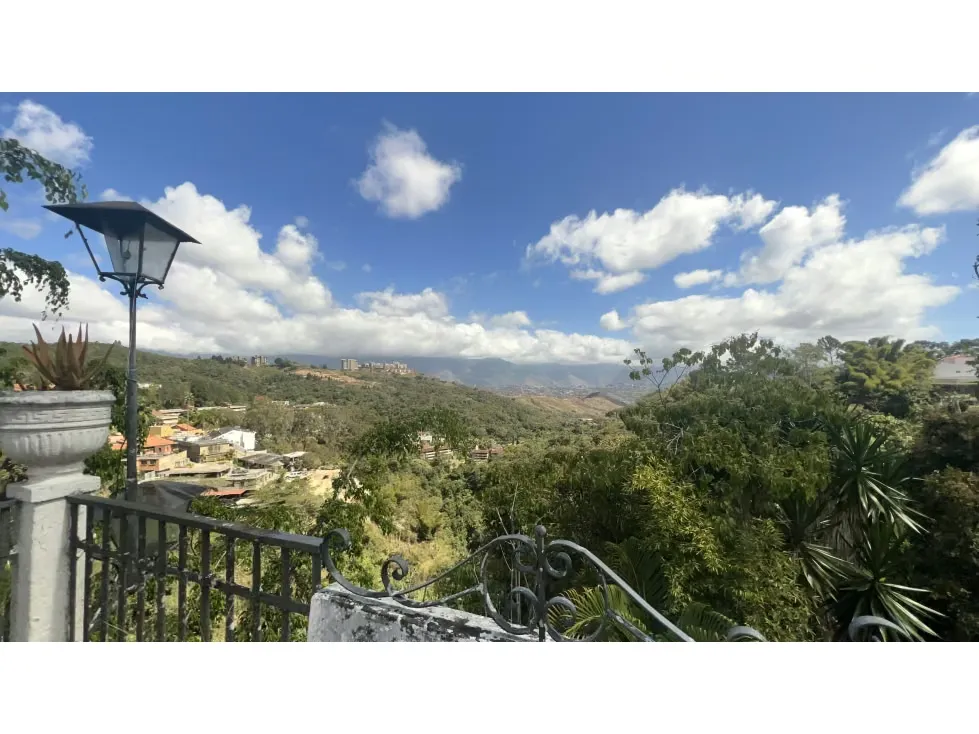 Casa en venta de un solo nivel en La Lagunita, El Hatillo, Caracas - 11