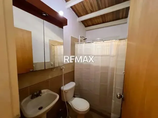 En alquiler Casa Ampliada y Confortable en Urbanización Llano Alto - 8