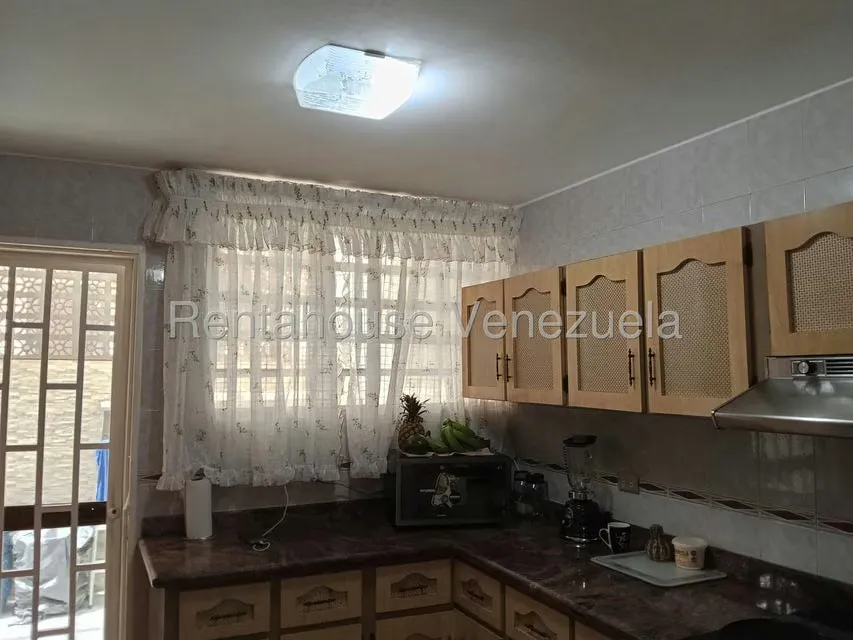 Casa (Duplex) en Venta en La Boyera, Distrito Metropolitano - 11