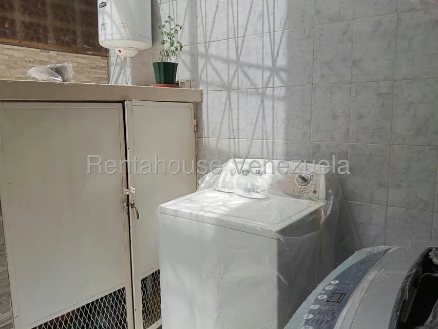Casa (Duplex) en Venta en La Boyera, Distrito Metropolitano - 15
