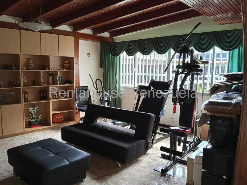 Casa (Duplex) en Venta en La Boyera, Distrito Metropolitano - 7