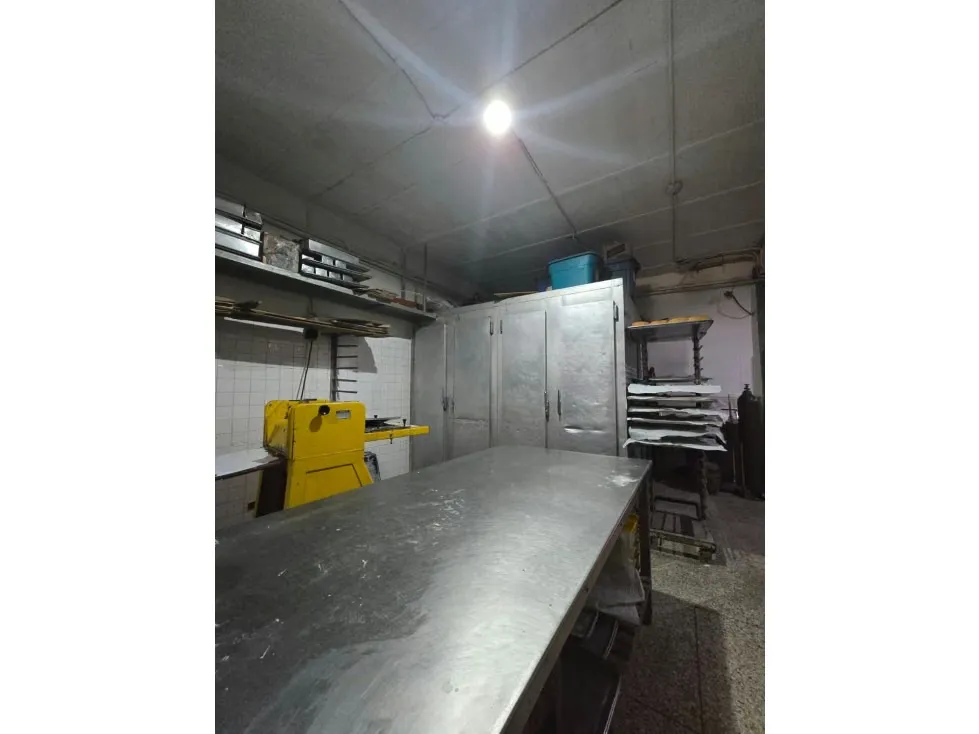 VENTA DE FONDO DE COMERCIO PANADERÍA - MUNICIPIO BARUTA - 12