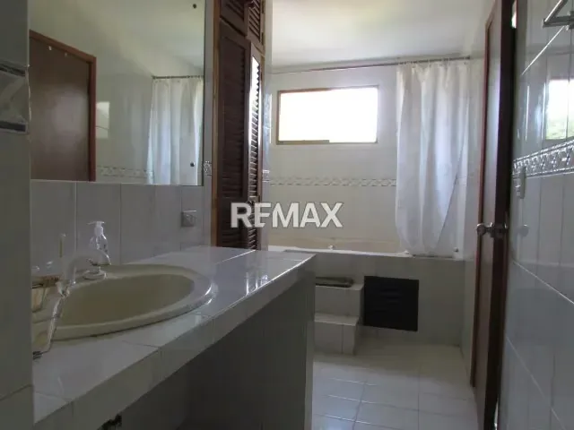 VENTA QUINTA TUSMARE DE ARQUITECTURA CONTEMPORANEA - 19