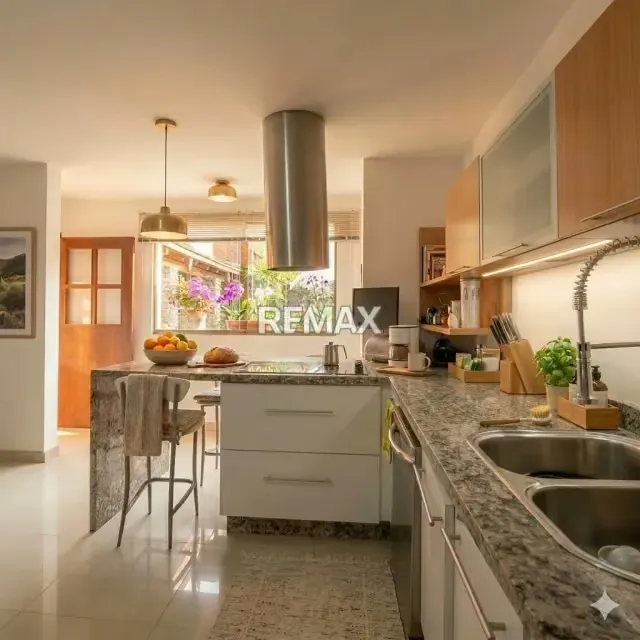 VENTA QUINTA TUSMARE DE ARQUITECTURA CONTEMPORANEA - 4