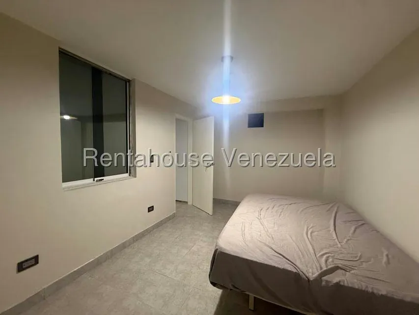Casa (1 Nivel) en Alquiler en Almarriera, Lara - 13