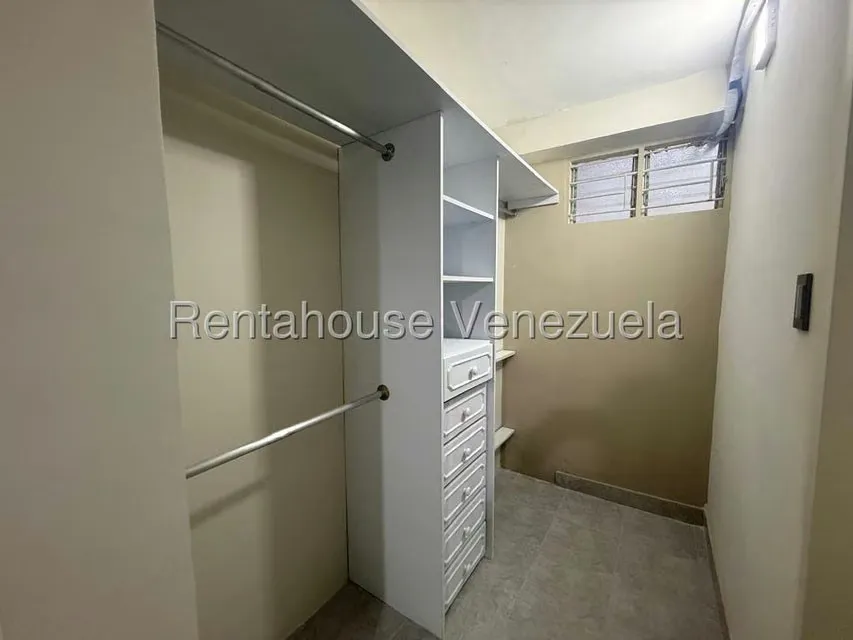 Casa (1 Nivel) en Alquiler en Almarriera, Lara - 14