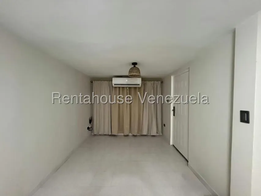 Casa (1 Nivel) en Alquiler en Almarriera, Lara - 7
