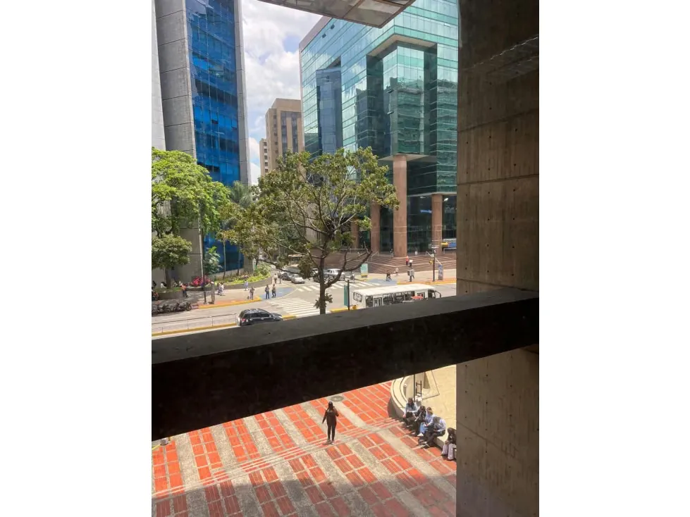 Se alquila oficina 33m2 Chacao 6365 - 14