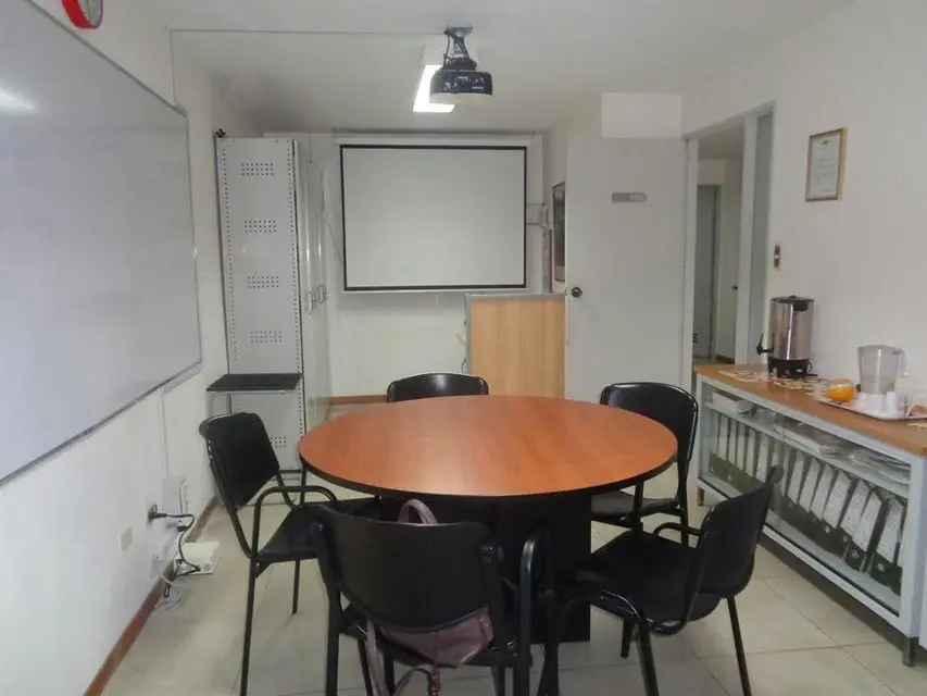 Oficina en Venta en La Florida, Distrito Metropolitano - 11