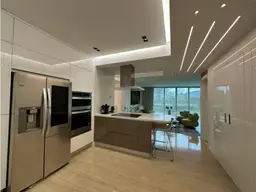 View 8