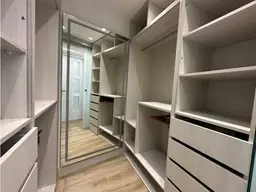 View 10