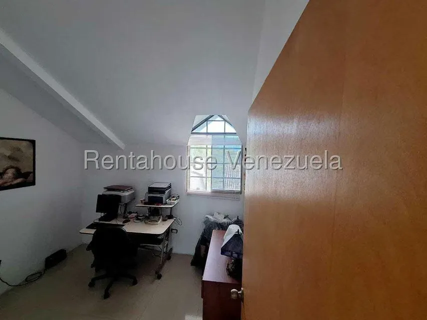Casa (1 Nivel) en Venta en Colinas de Caicaguana, Distrito Metropolitano - 15