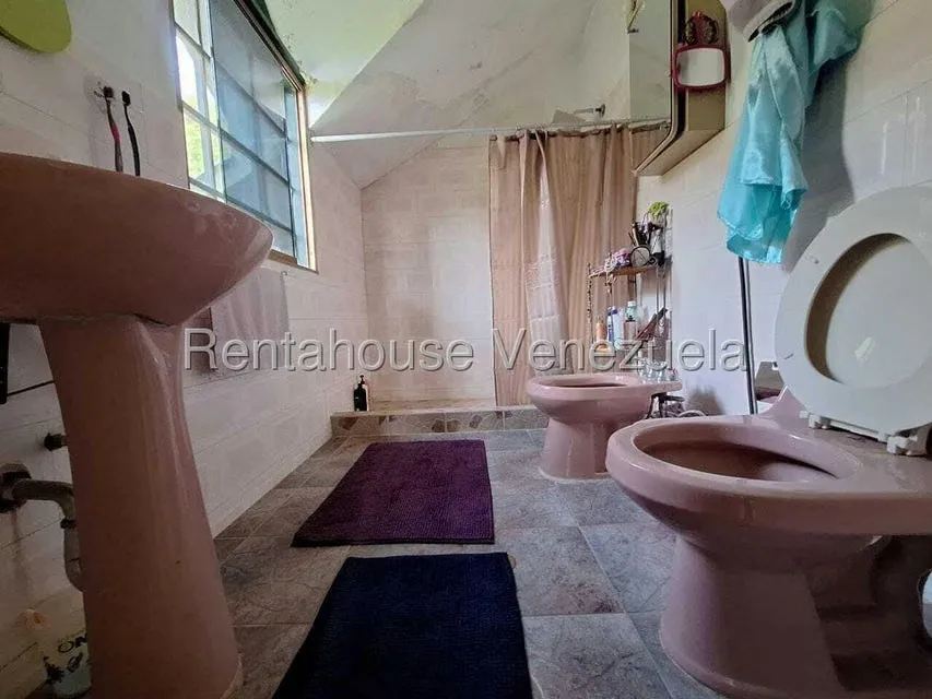 Casa (1 Nivel) en Venta en Colinas de Caicaguana, Distrito Metropolitano - 17