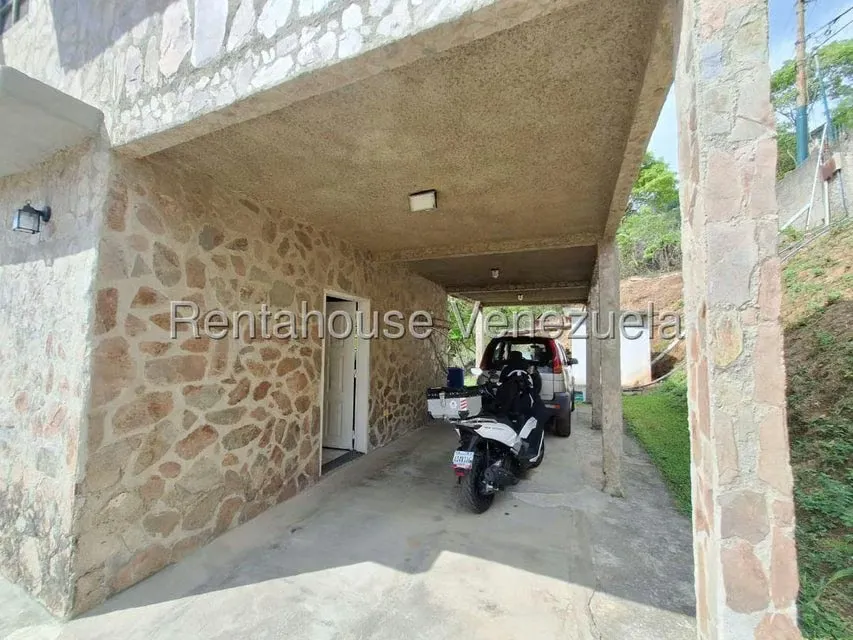 Casa (1 Nivel) en Venta en Colinas de Caicaguana, Distrito Metropolitano - 30