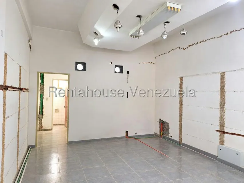 Local Comercial en Venta en Los Dos Caminos, Distrito Metropolitano - 7