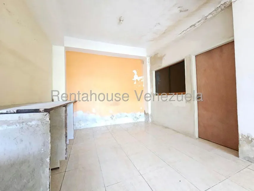 Casa (1 Nivel) en Venta en Centro, Aragua - 33