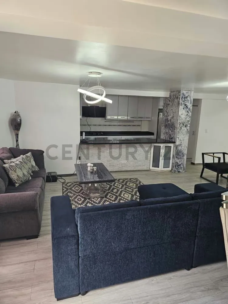 VENTA AMPLIO TOWN HOUSE LECHERIA CERCA DE PLAYA MANSA - 3