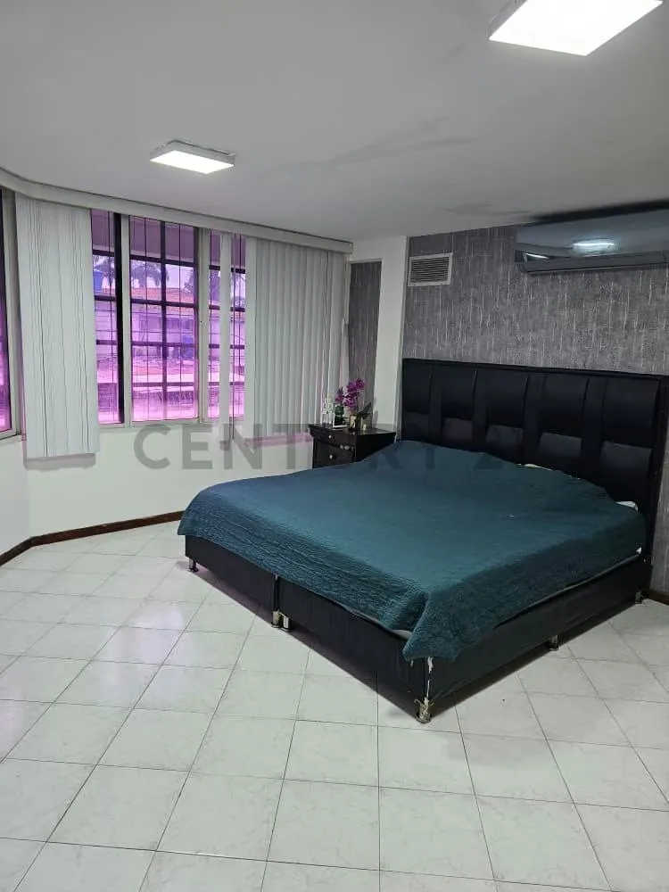 VENTA AMPLIO TOWN HOUSE LECHERIA CERCA DE PLAYA MANSA - 7