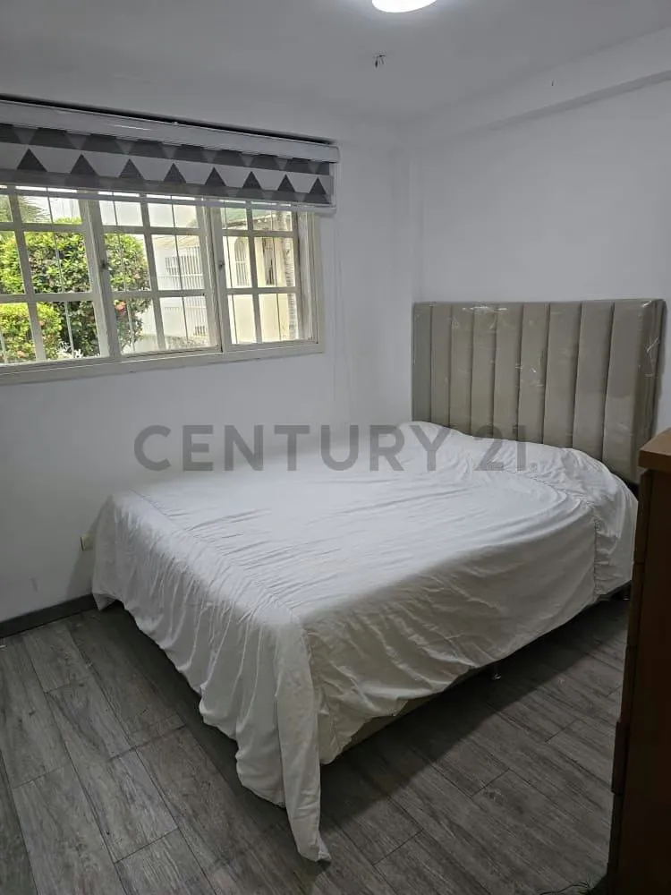 VENTA AMPLIO TOWN HOUSE LECHERIA CERCA DE PLAYA MANSA - 8