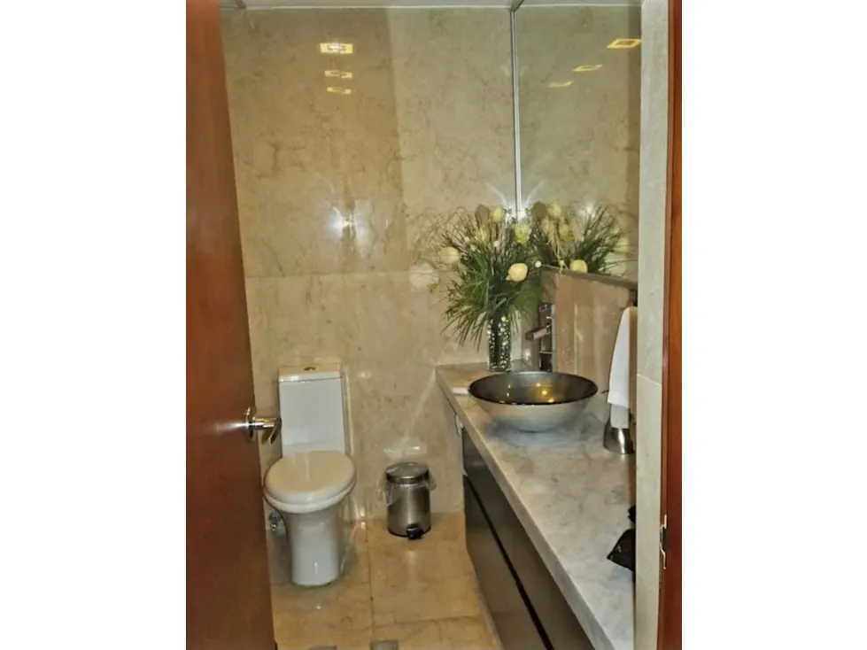 Se vende casa 374m2 Colinas de Tamanaco 0549 - 11