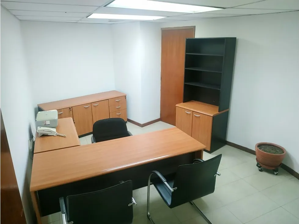 VENTA DE LOCAL COMERCIAL EN LOS PALOS GRANDES - 3