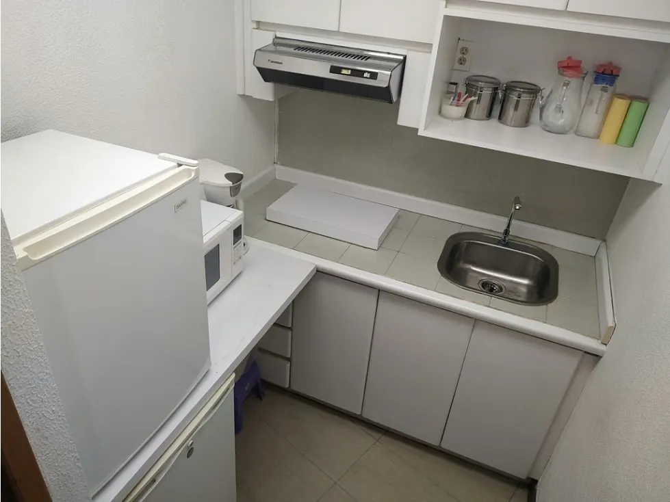VENTA DE LOCAL COMERCIAL EN LOS PALOS GRANDES - 6