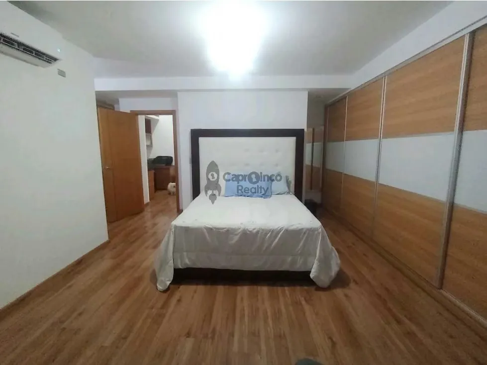 Venta Town houses, El Parral, 4 avenidas, planta 100%, pozo, amoblado - 14