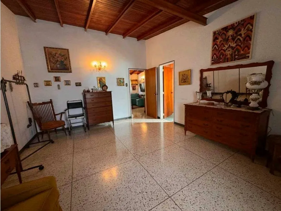 Vendo casa duplex 250m2 zona D-1 Macaracuay 1733 - 34