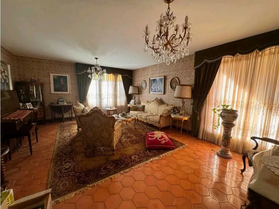 Vendo casa duplex 250m2 zona D-1 Macaracuay 1733 - 6