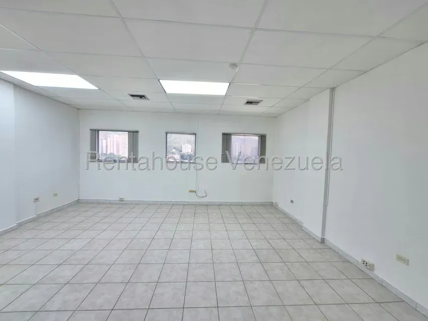 Local Comercial en Alquiler en El Parral, Carabobo - 5
