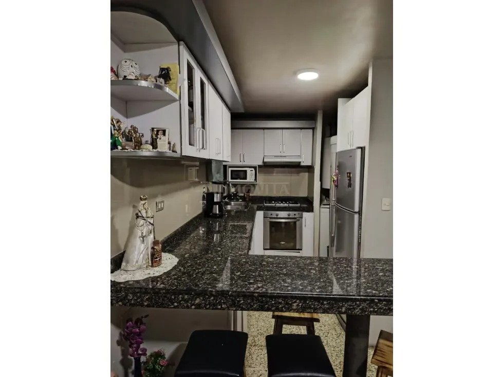 APARTAMENTO EN VENTA EN LOS TEQUES - 4