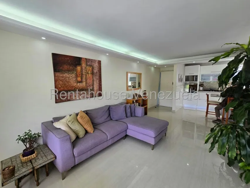 Apartamento (1 Nivel) en Venta en Montalban I, Distrito Metropolitano - 2