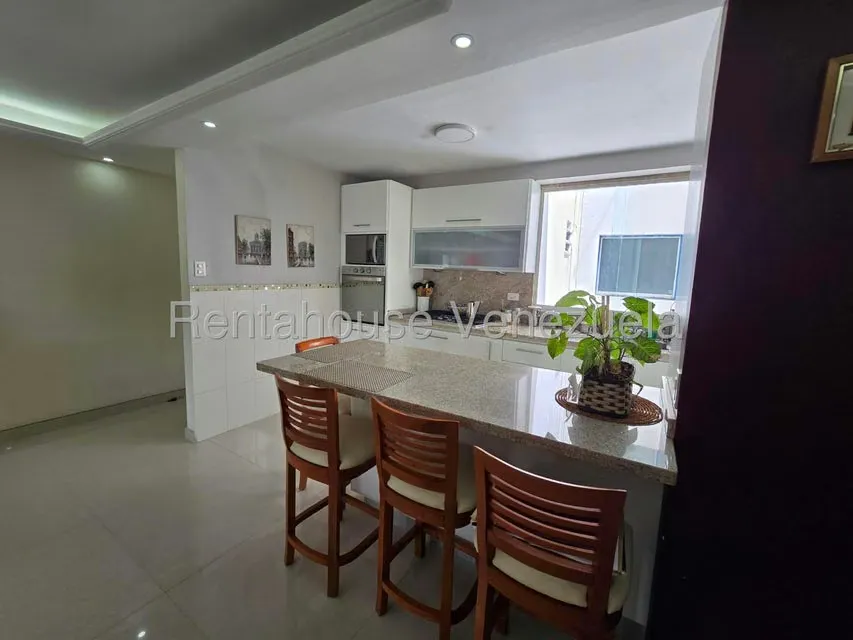 Apartamento (1 Nivel) en Venta en Montalban I, Distrito Metropolitano - 23