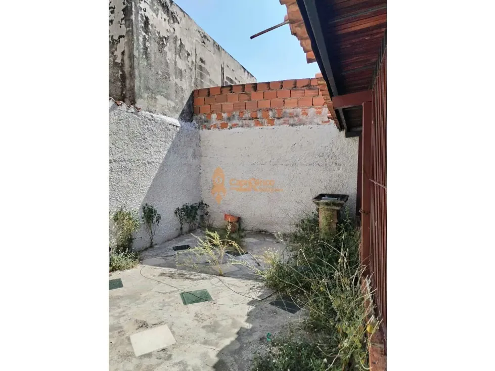 En Venta Inmueble Comercial urb. La Esmeralda San Diego Av. Principal - 12