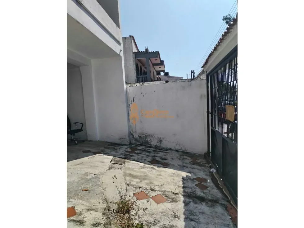 En Venta Inmueble Comercial urb. La Esmeralda San Diego Av. Principal - 3