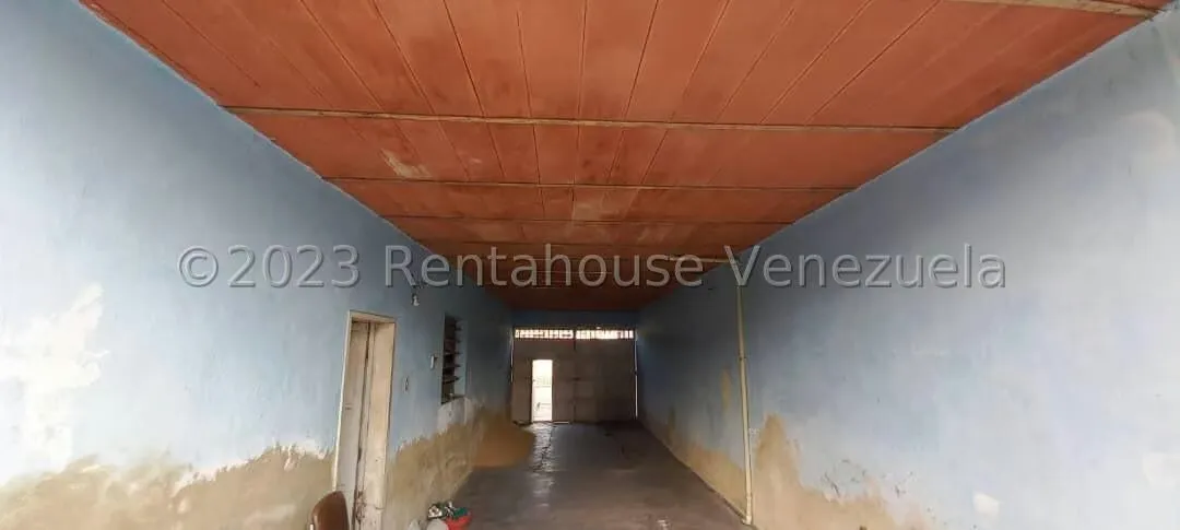 Casa (Multipes Niveles) en Venta en Avenida Aragua, Aragua - 16