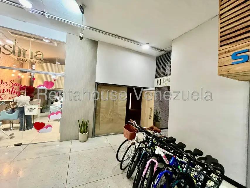 Local Comercial en Alquiler en Las Mercedes, Distrito Metropolitano - 2