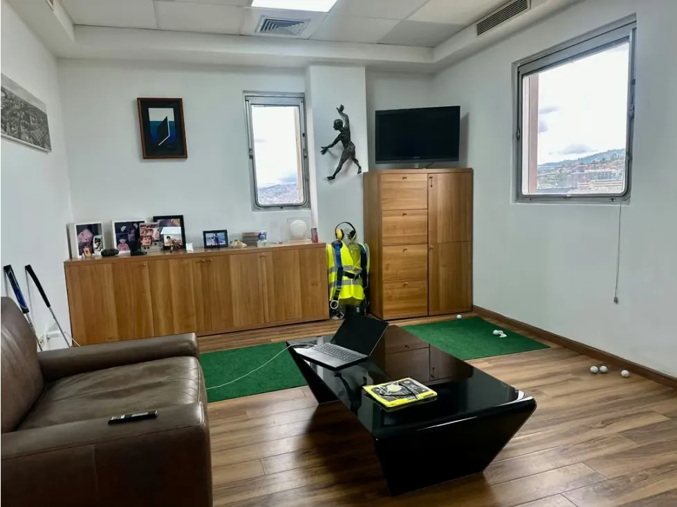 Se vende/alquila Oficina 172m² El Rosal - 2