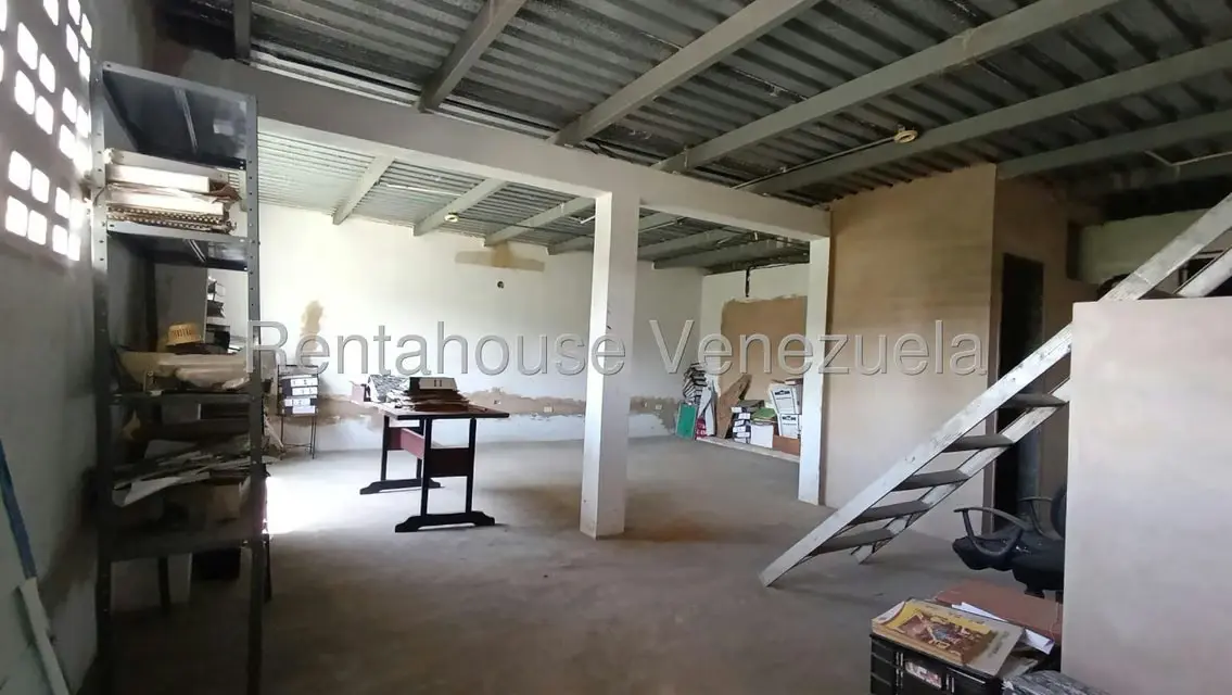 Local Comercial en Venta en Los Olivos Nuevos, Aragua - 101