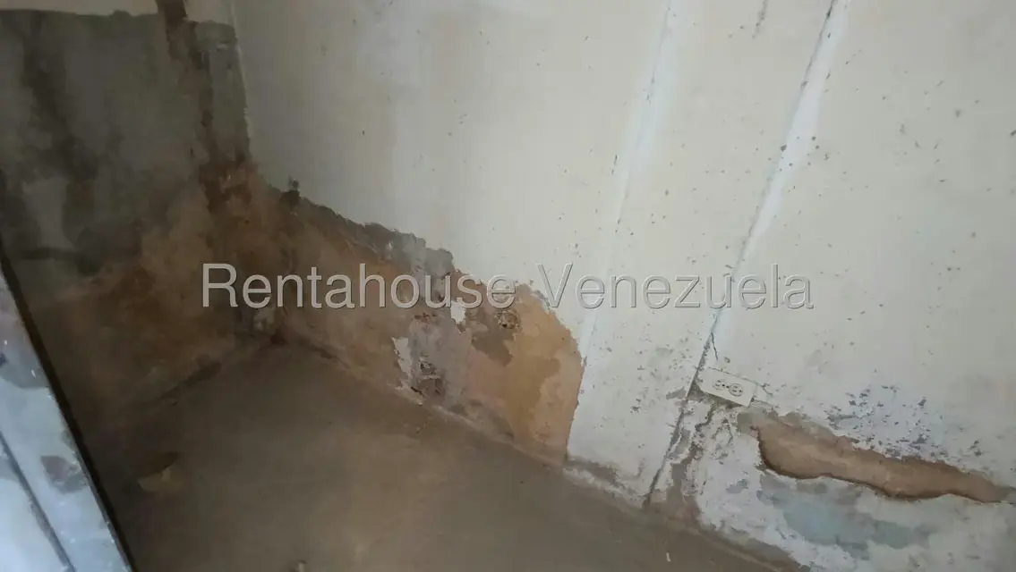 Local Comercial en Venta en Los Olivos Nuevos, Aragua - 111